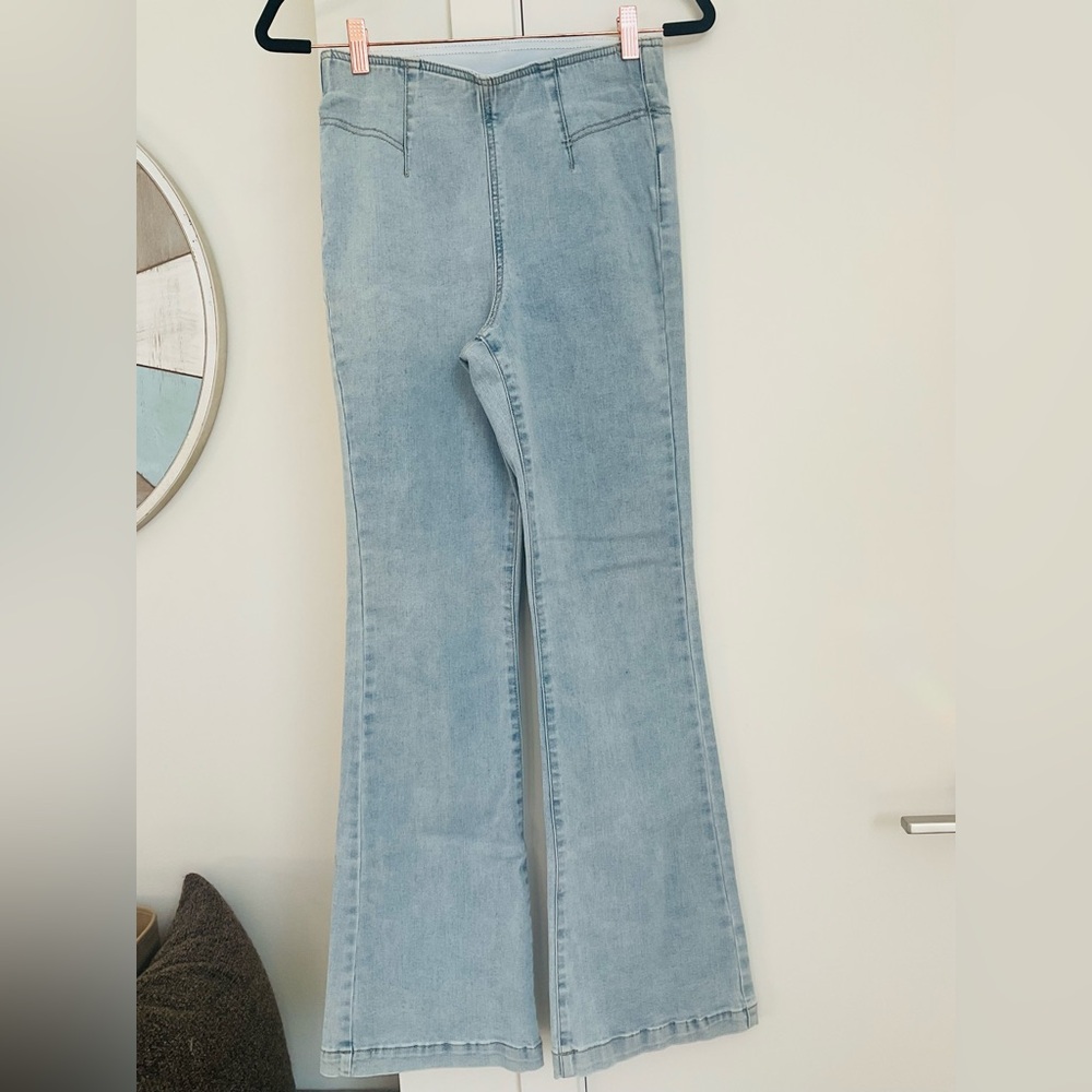 Knox Rose High Waist Pull on Light Blue Wash Flare Jeans